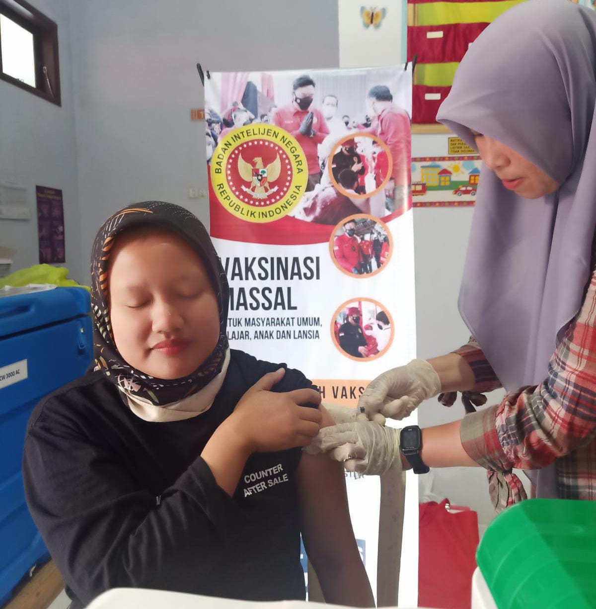 Binda Sulsel Kerja Sama Puskesmas Turikale Maros Gelar Vaksinasi Massal